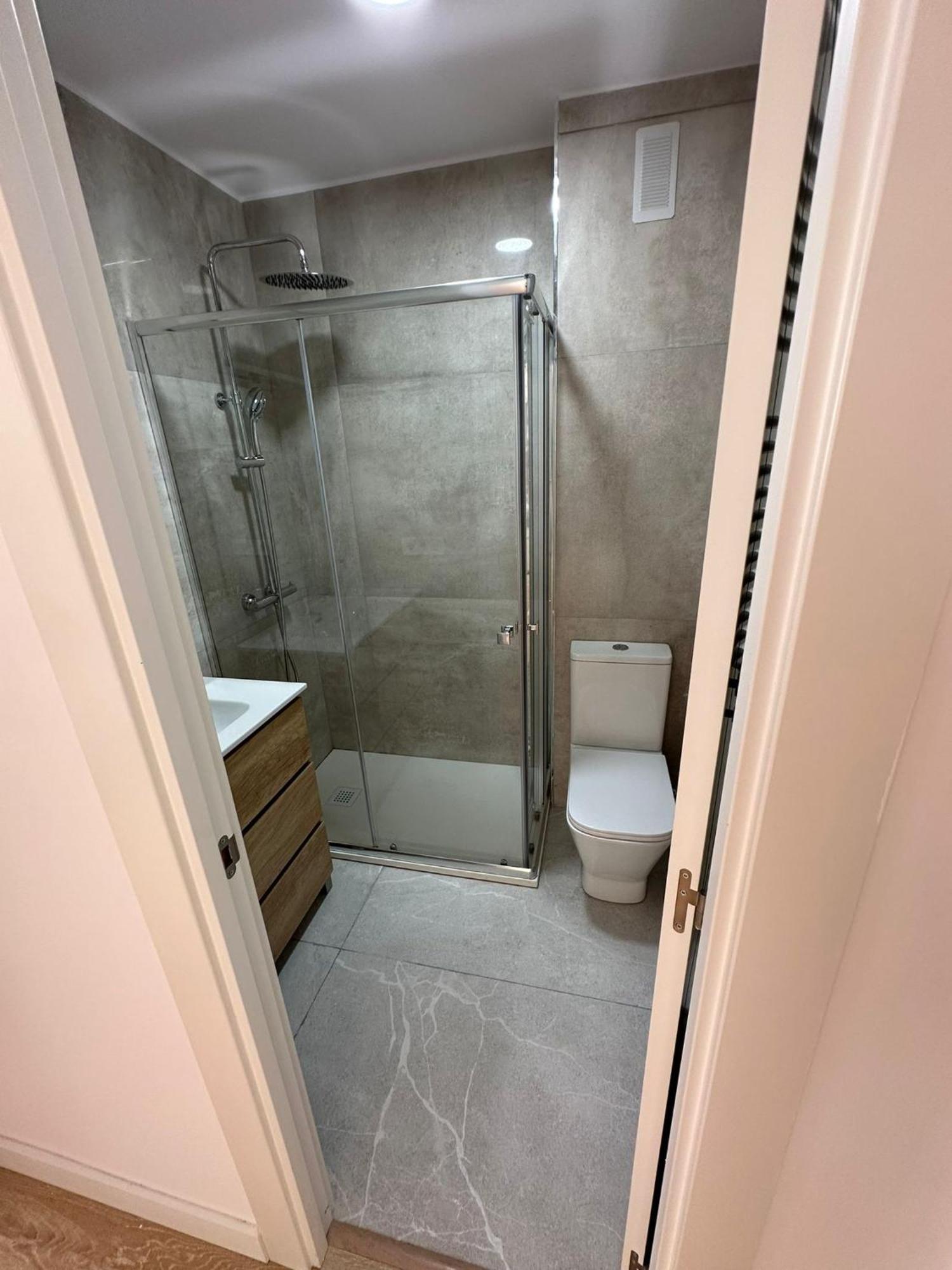 Apartamento Centrico Alba ซานตานเดร์ ภายนอก รูปภาพ