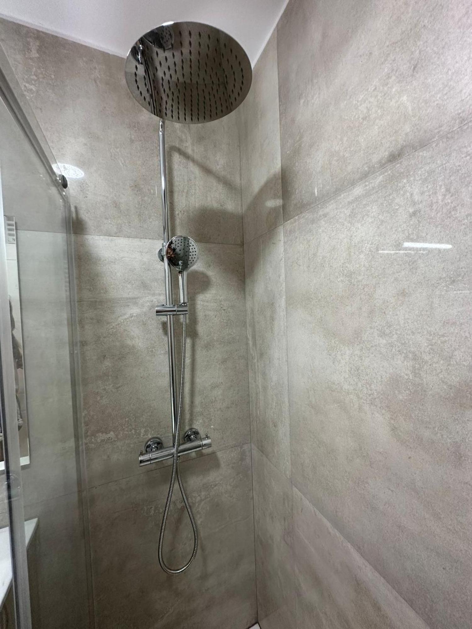 Apartamento Centrico Alba ซานตานเดร์ ภายนอก รูปภาพ