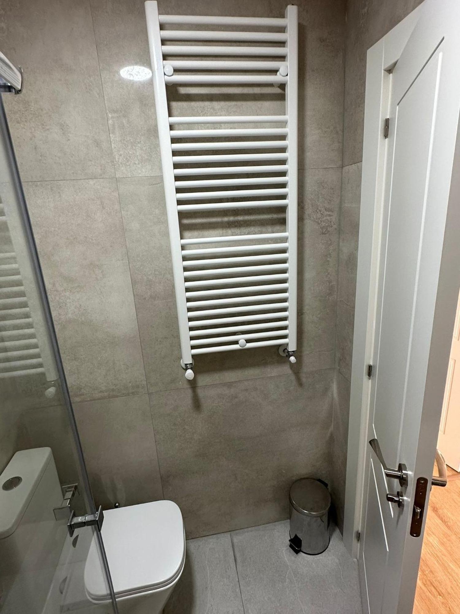 Apartamento Centrico Alba ซานตานเดร์ ภายนอก รูปภาพ